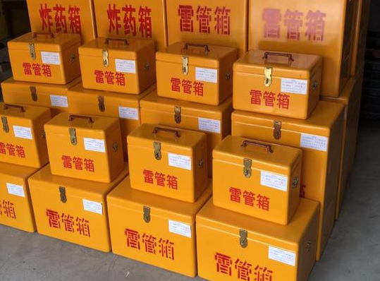 温州玻璃钢雷管箱的使用寿命一般是多少？